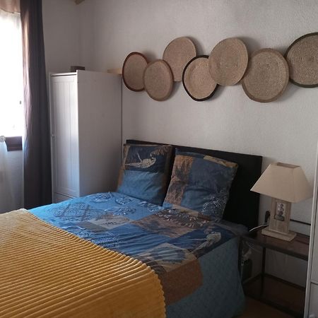 شقة Au Pied Des Remparts 10 Rue Saint Jean فيلفرانش دو كونفلينت المظهر الخارجي الصورة