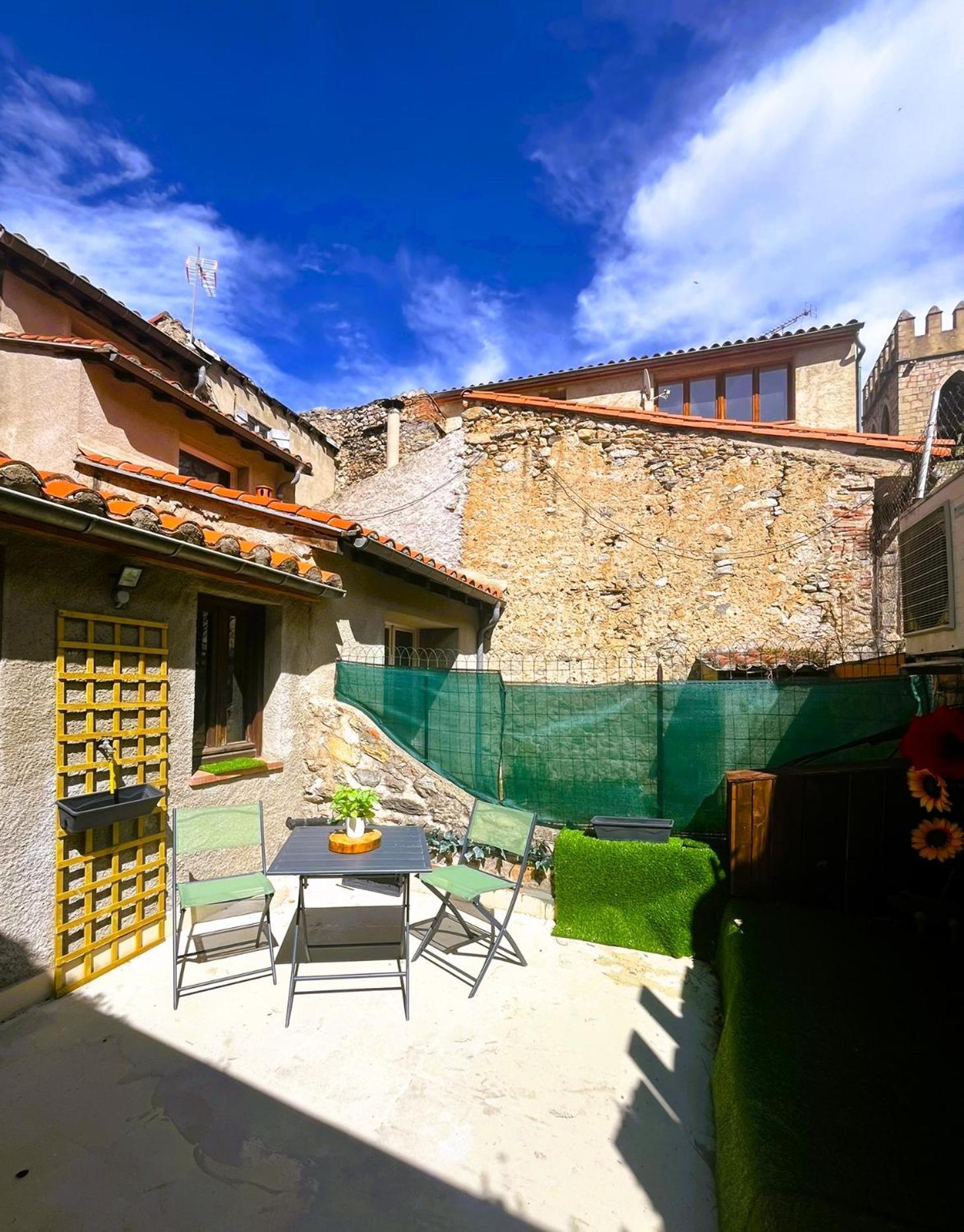 شقة Au Pied Des Remparts 10 Rue Saint Jean فيلفرانش دو كونفلينت المظهر الخارجي الصورة